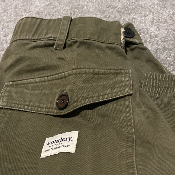 2 pairs of Wondery Isabel - Picture 4 of 6